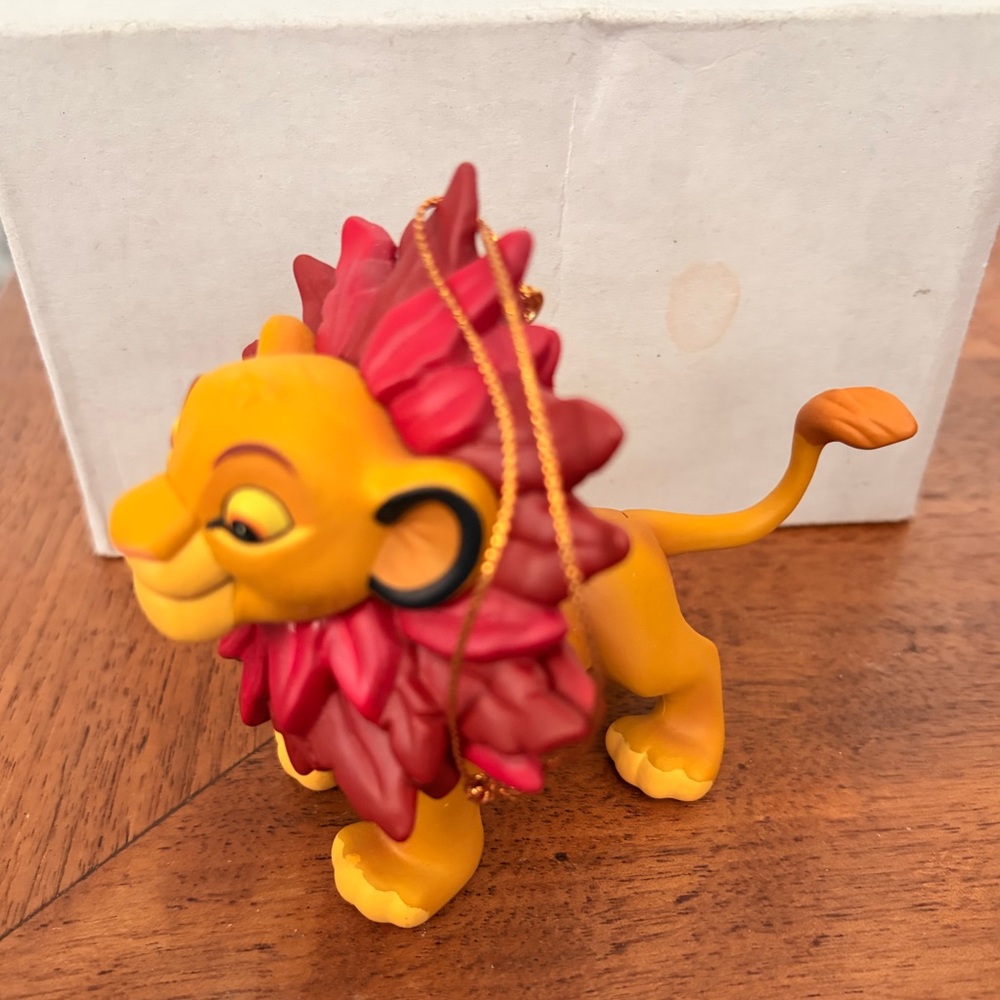 GROLIER Disney SIMBA Christmas Magic Ornament 26231 133